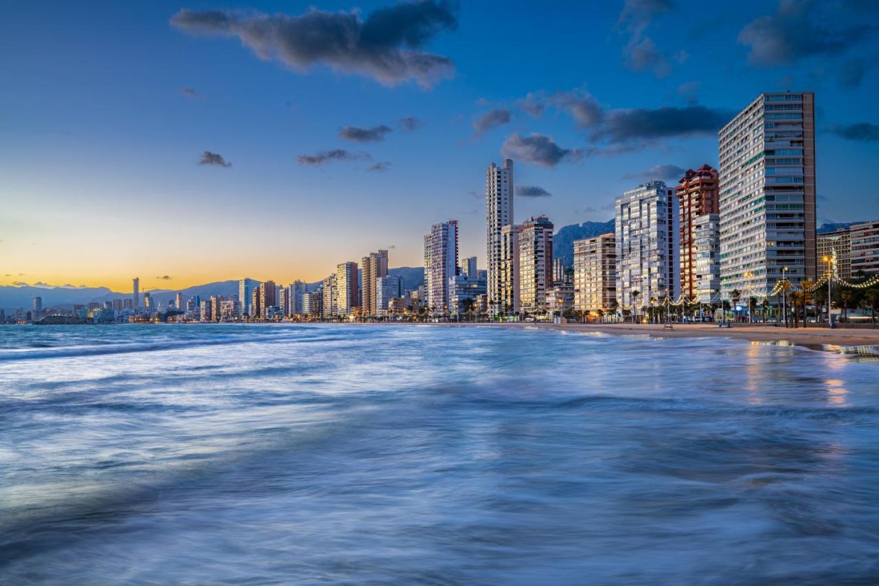 Beautiful 2 Bedroom In Parque Loix 3 Minutes Walk To The Beach Benidorm Luaran gambar