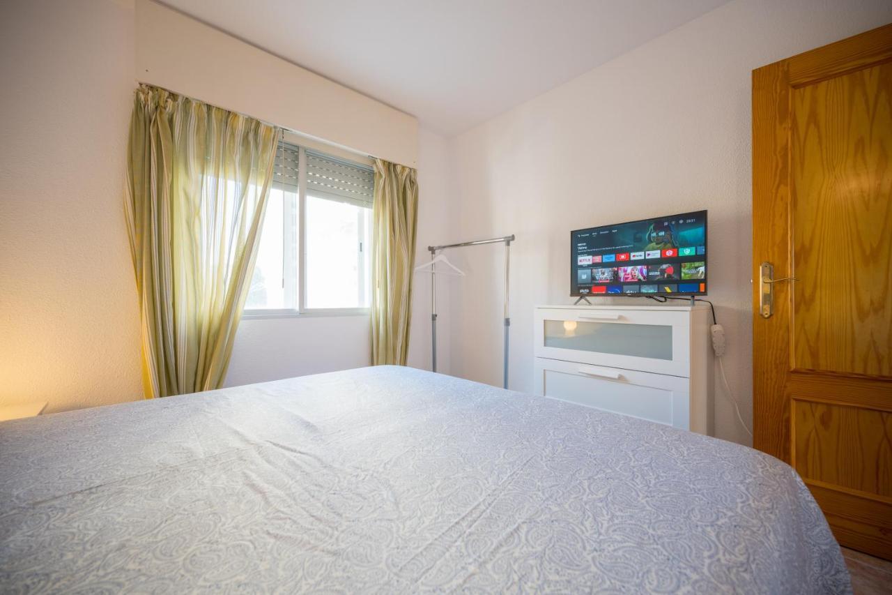 Beautiful 2 Bedroom In Parque Loix 3 Minutes Walk To The Beach Benidorm Luaran gambar