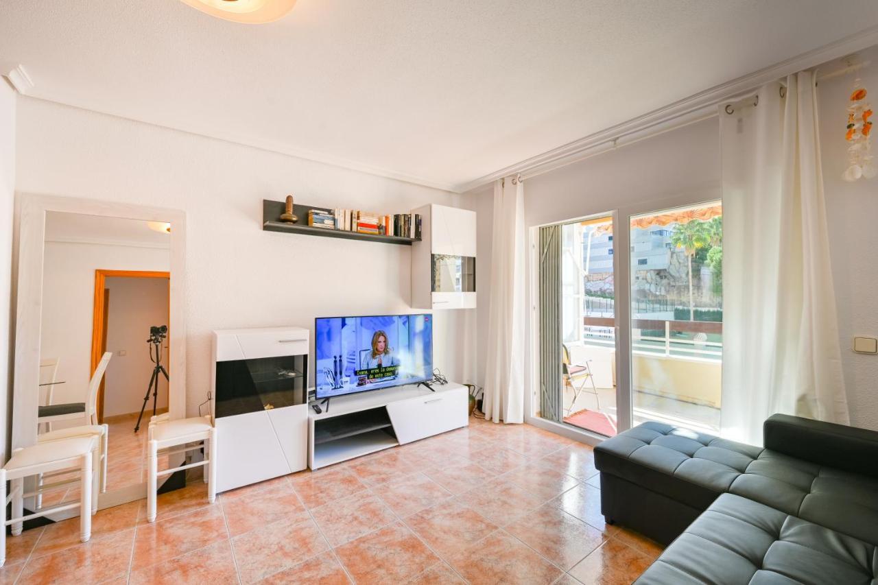 Beautiful 2 Bedroom In Parque Loix 3 Minutes Walk To The Beach Benidorm Luaran gambar